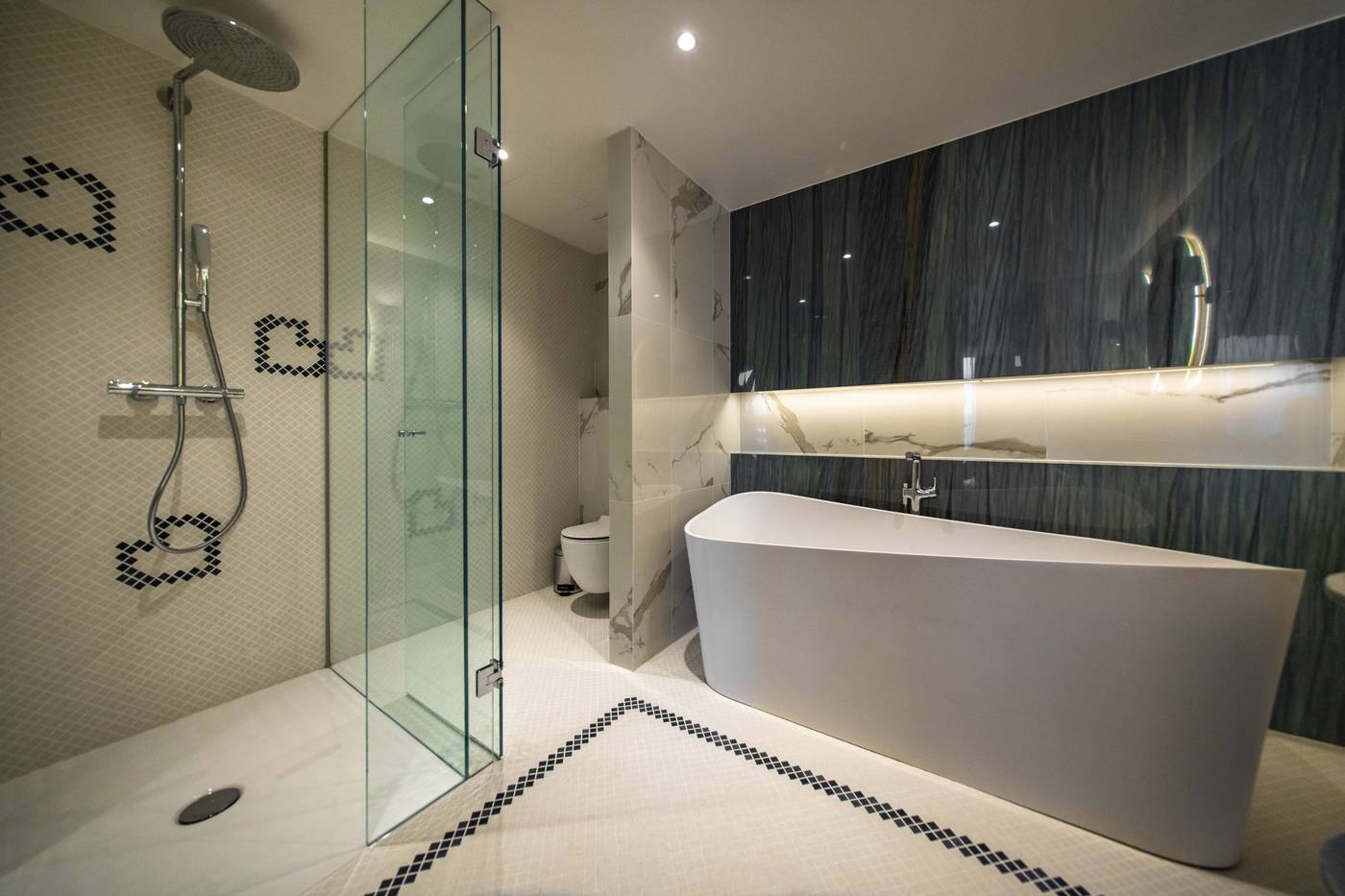 Grand-Hotel-Brioni-Pula--Radisson-Collection-Hotel-Room-49