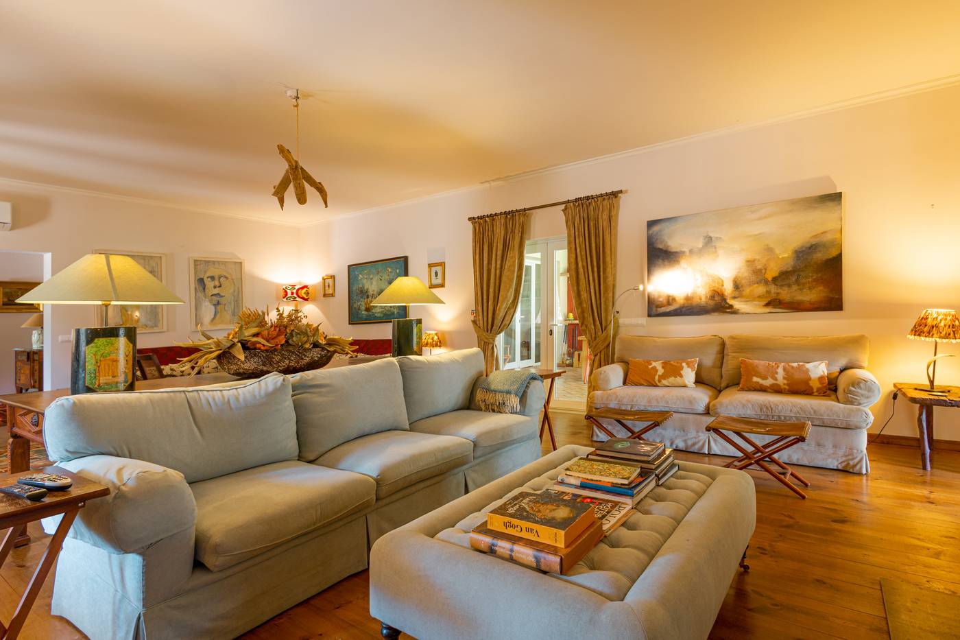 Casa-Das-Cegonhas-Lobby-6