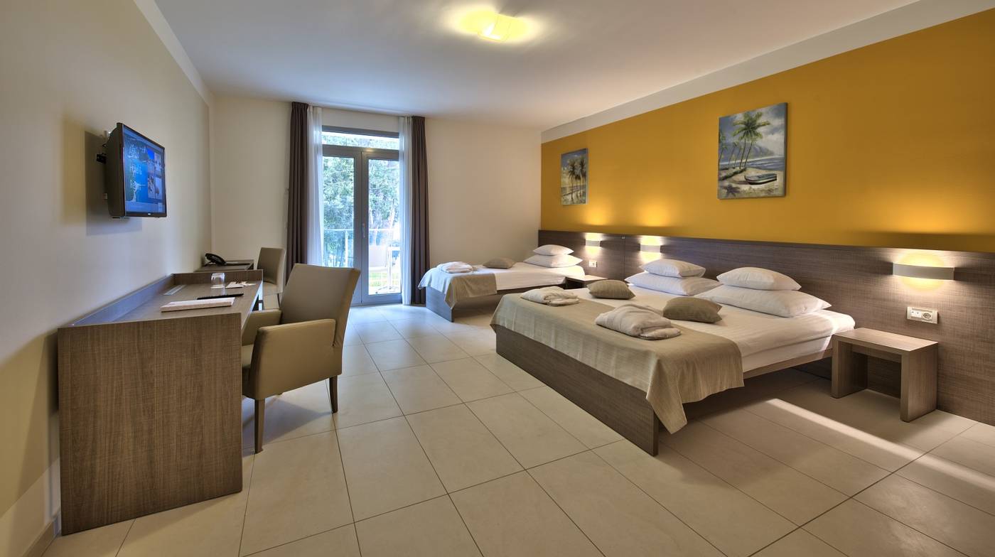 New - Crvena Luka Hotel & Resort