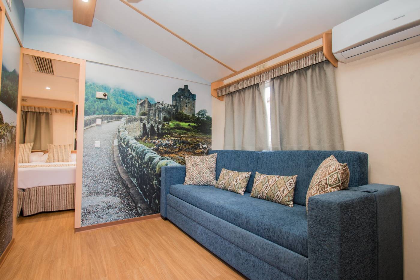 Magic-Robin-Hood-Room-31