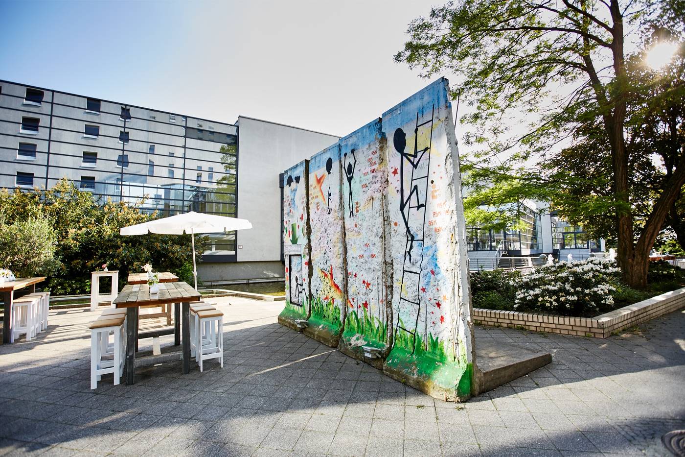 Estrel-Hotel-Berlin-Terrace-7