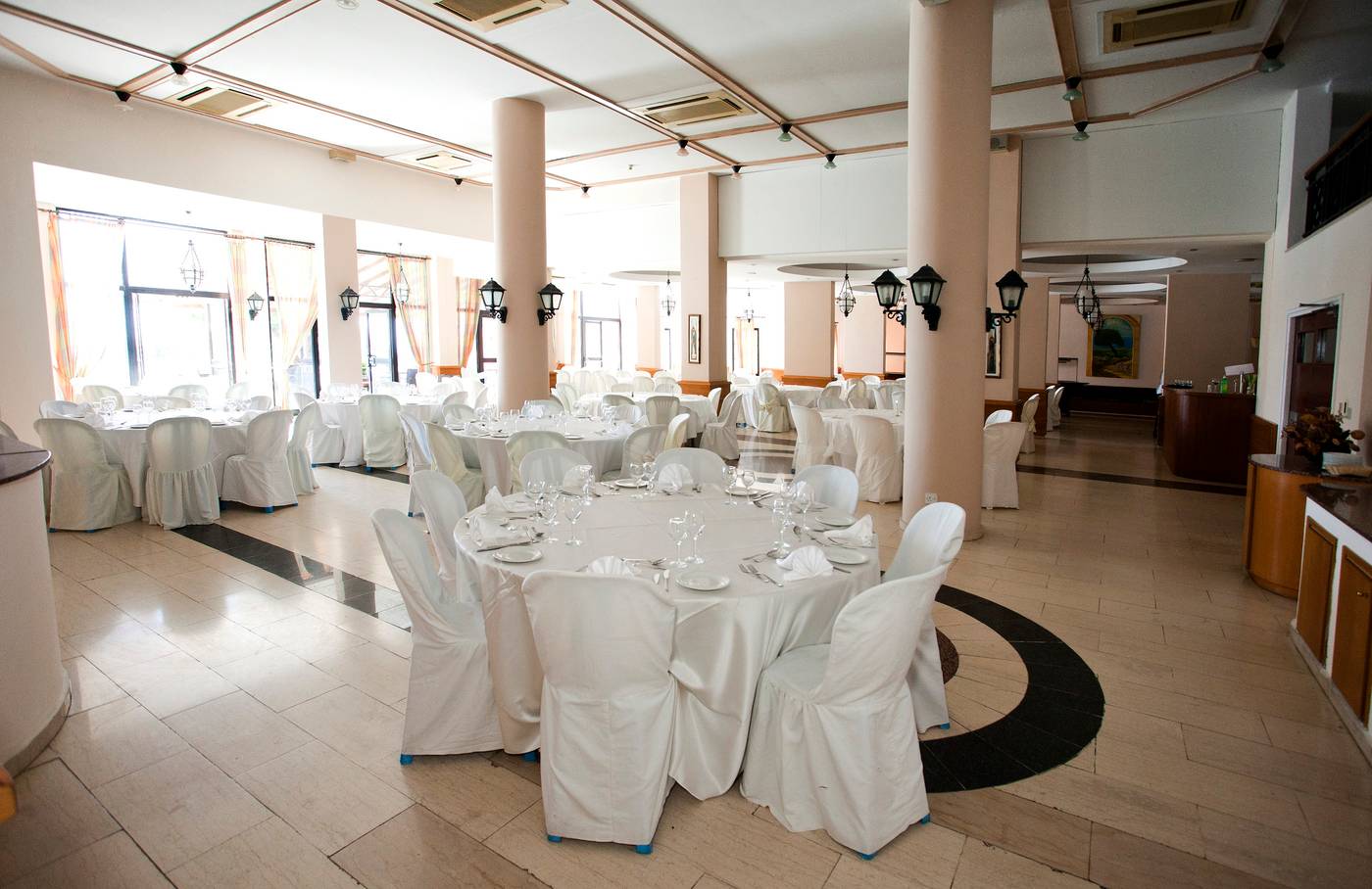 Episkopiana-Restaurant-16