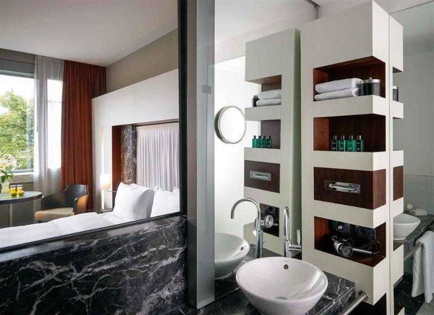 Hotel-Luc--Autograph-Collection-Room-41