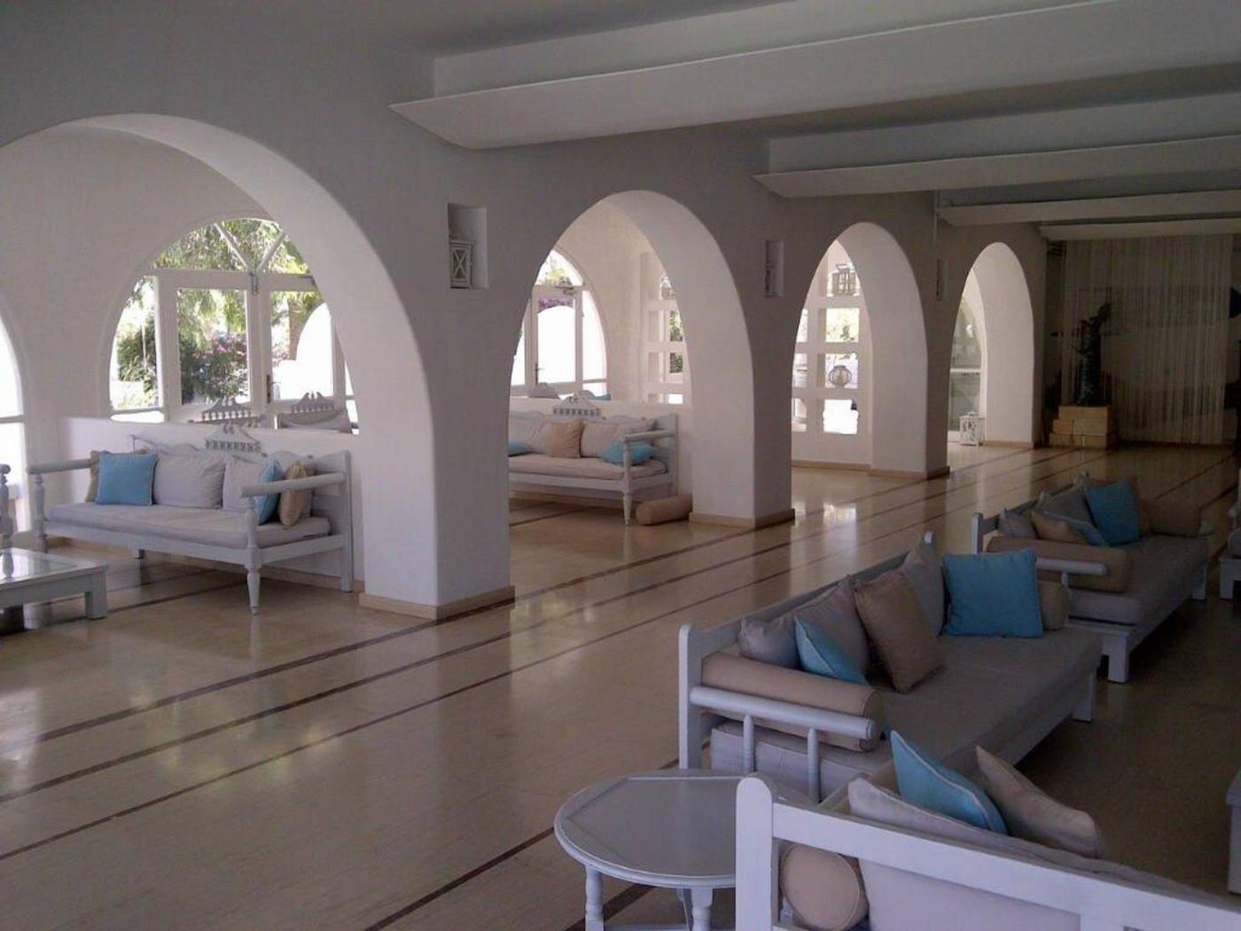 Aphrodite-Beach-Lobby-38