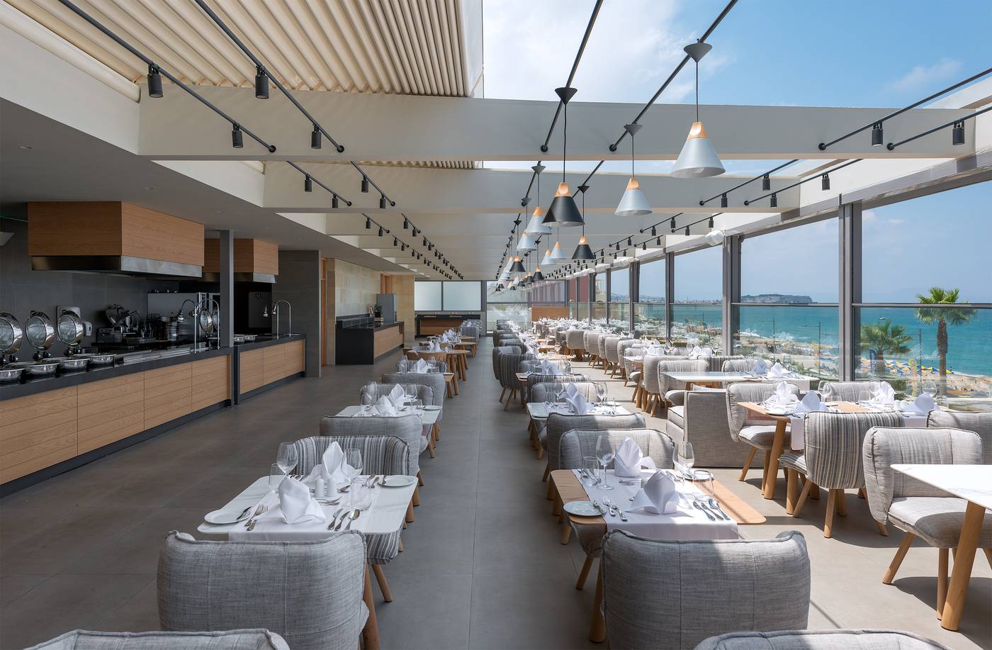 Ikones-Seafront-Luxury-Suites---Adults-Only-Restaurant-34
