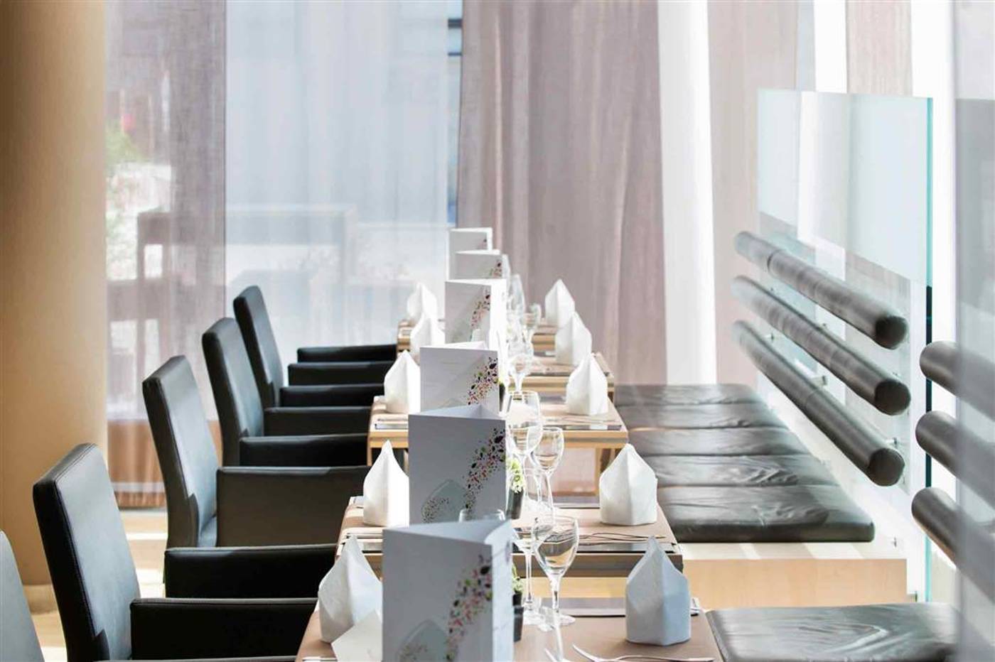 Mercure-Hotel-Berlin-City-Bar-74