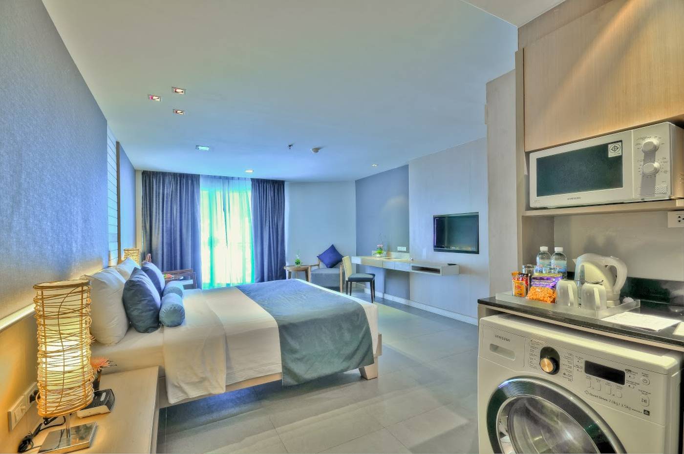 The-Ashlee-Heights-Patong-Room-10