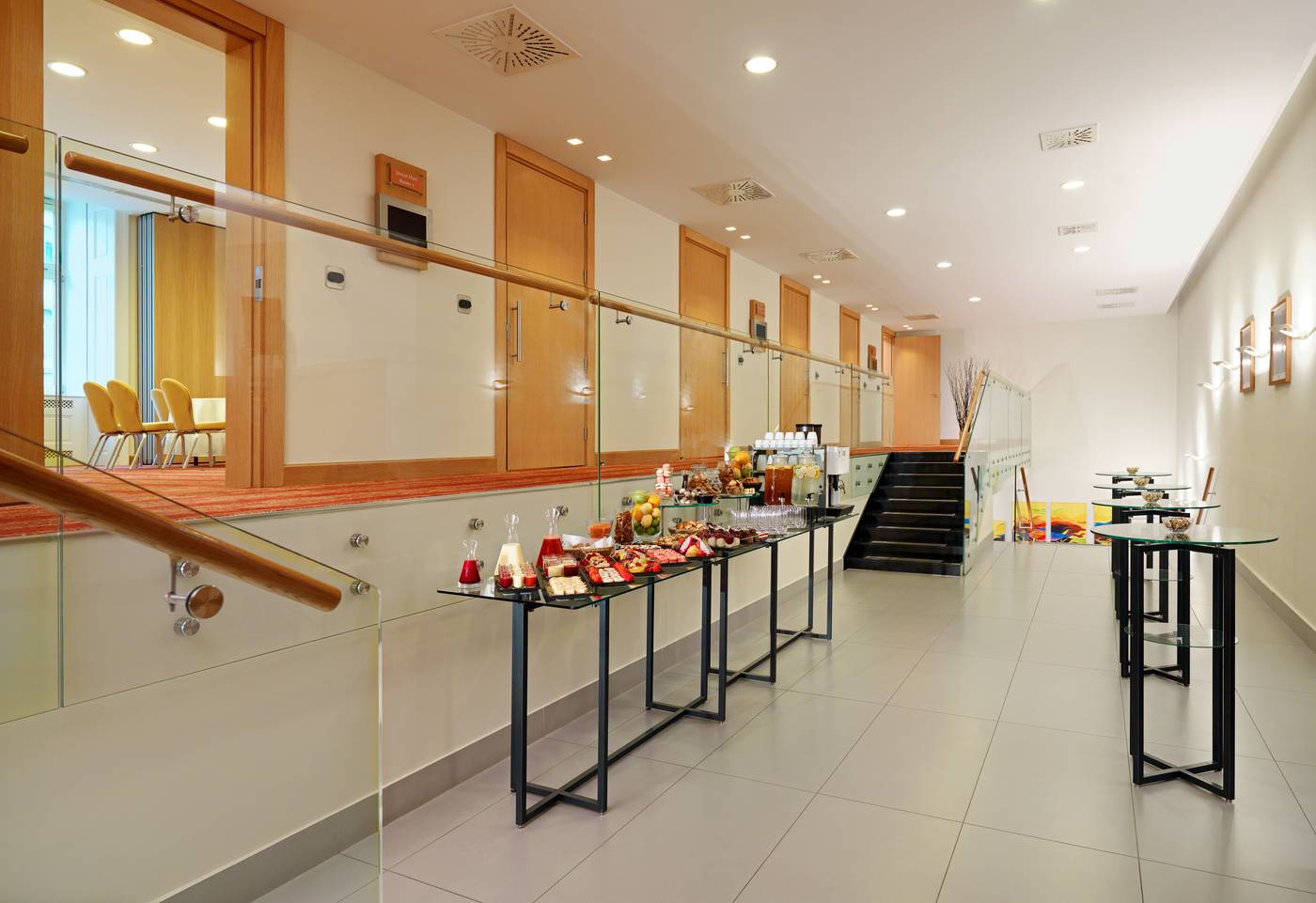 Courtyard-Budapest-Conferences-18