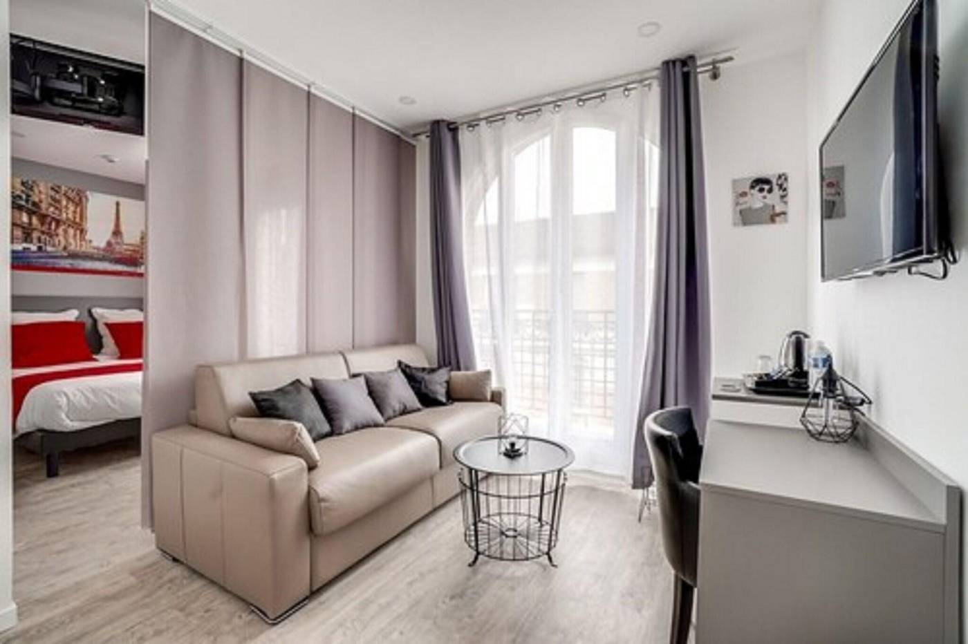 Paris-Hotel-Clichy-Room-20