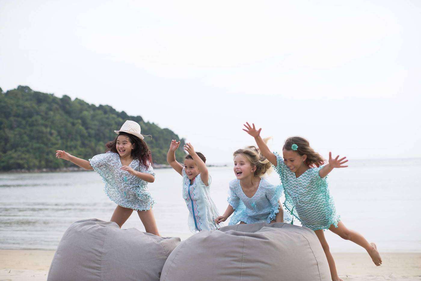 Anantara-Phuket-Layan-Resort---Spa-Beach-64