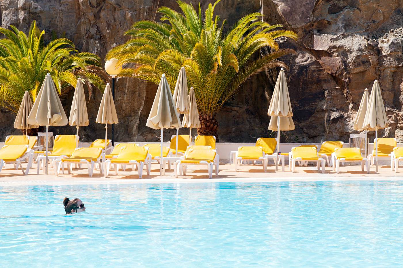 Servatur-Terrazamar---Sun-Suites-Pool-4