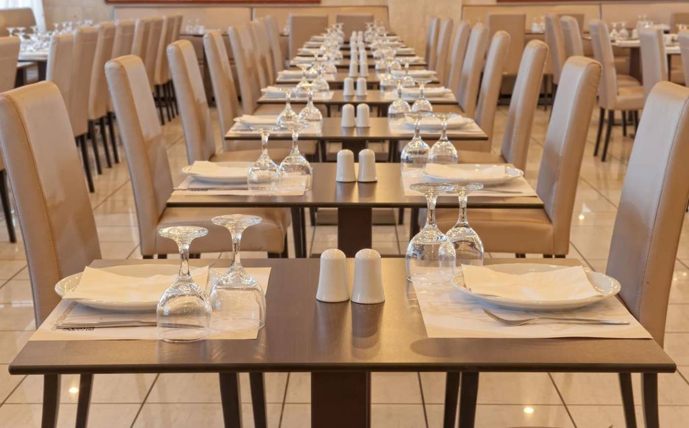 Heronissos-Restaurant-20