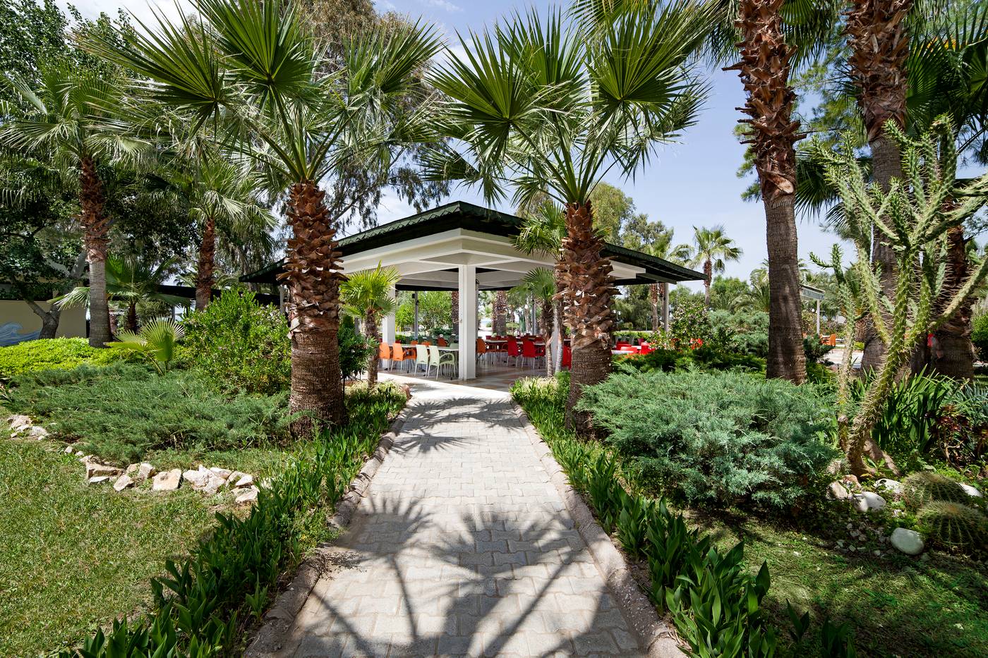 Richmond-Ephesus-Resort-Bar-12