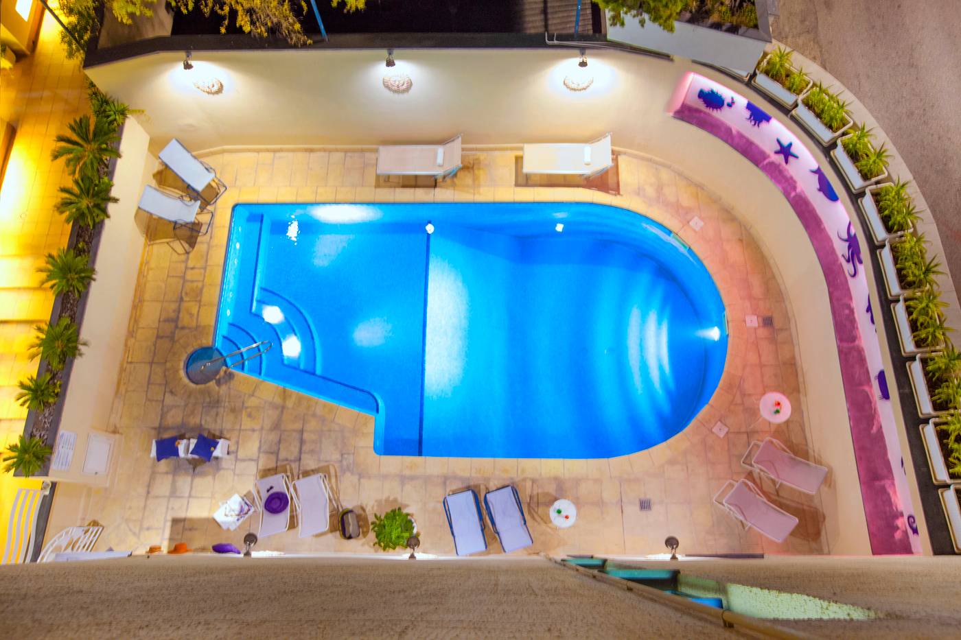 Panorama-Palace-Pool-4