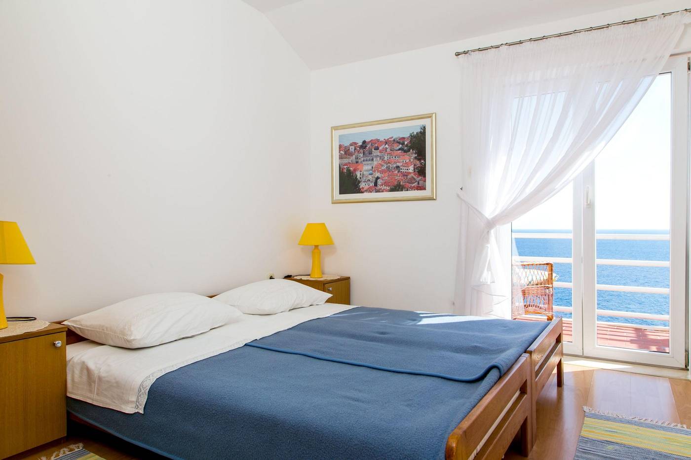 Apartments-Mare-Room-3