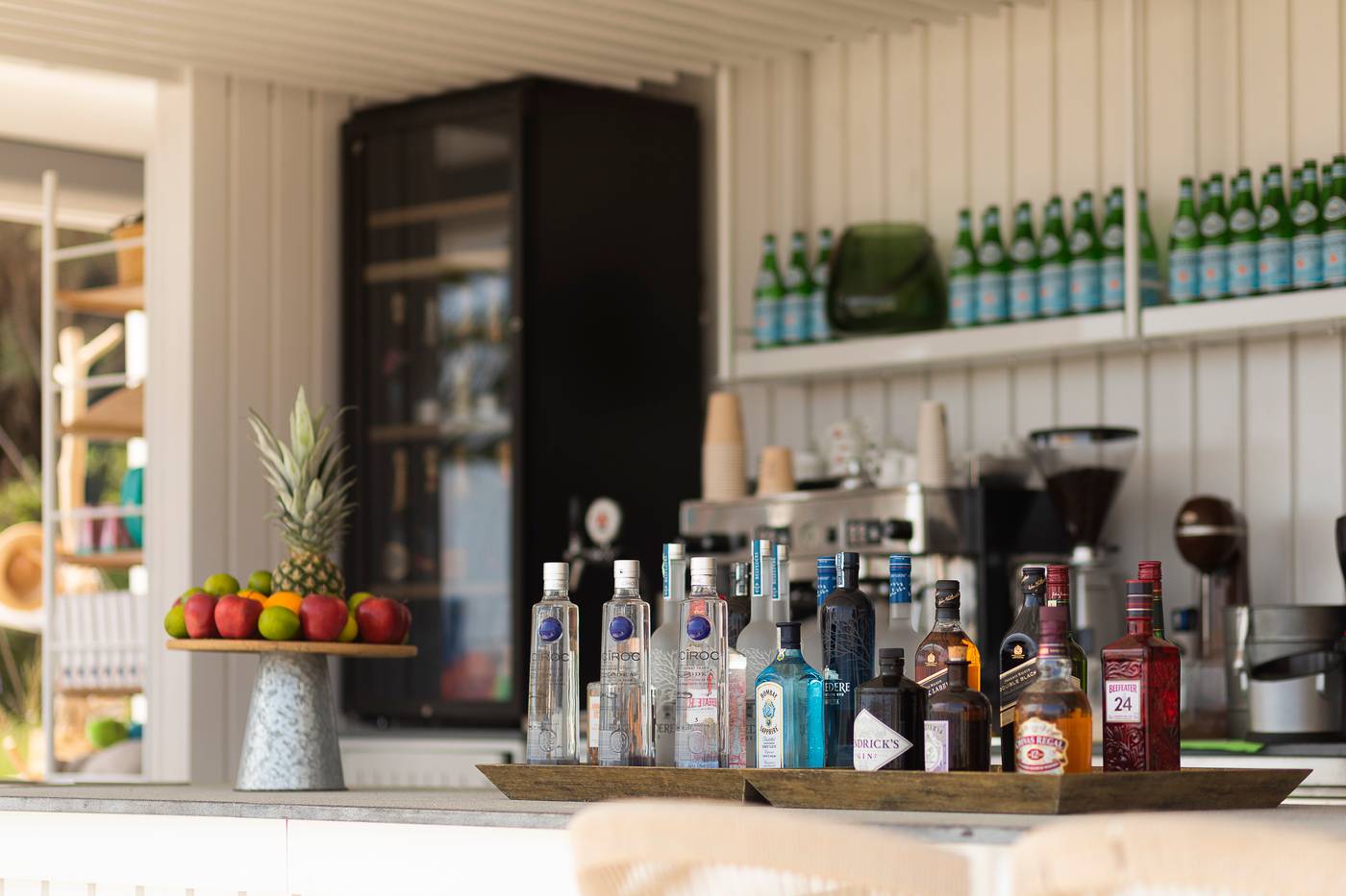 Eagles-Palace-Bar-56