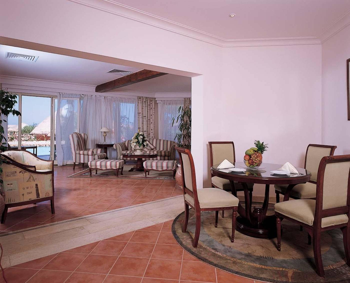 Laguna-Vista-Beach-Resort-Room-34