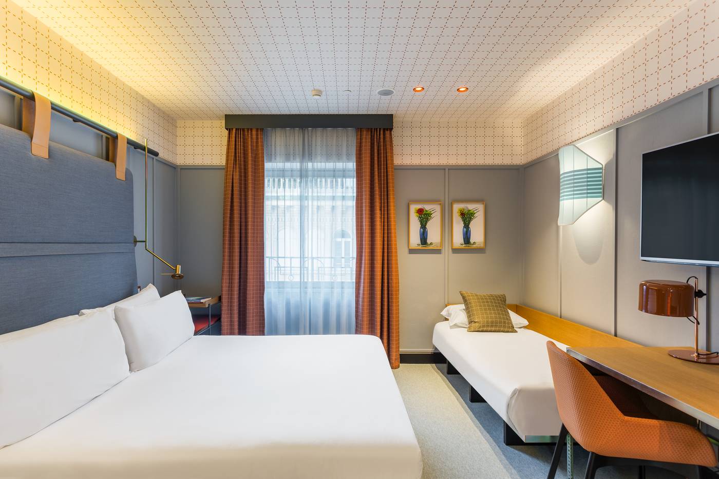 Room-Mate-Giulia-Room-30