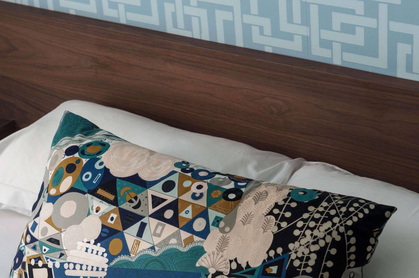 L'Hotel-France-NANTES-Room-9