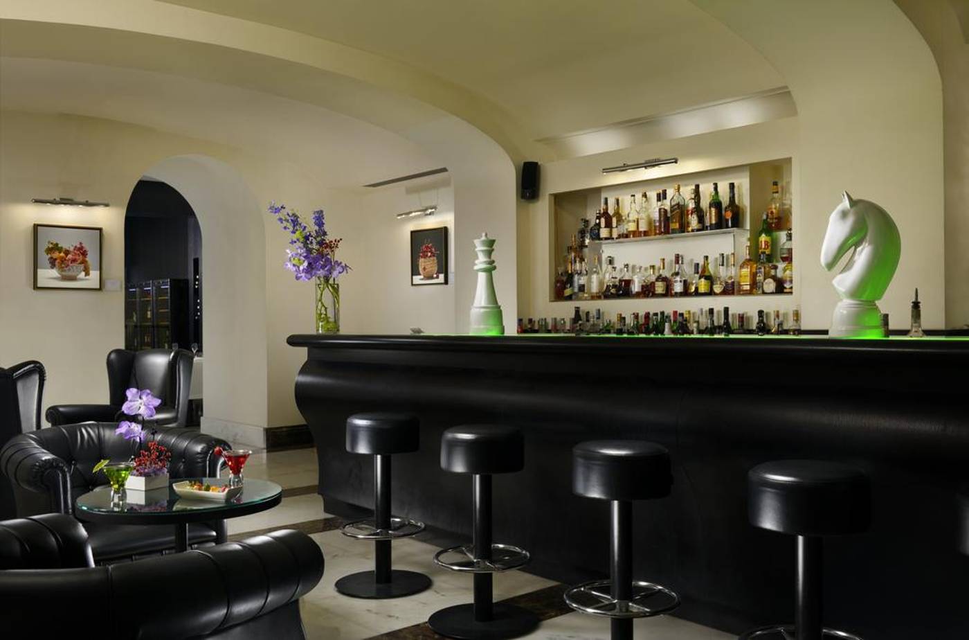 The-First-Arte-Bar-5