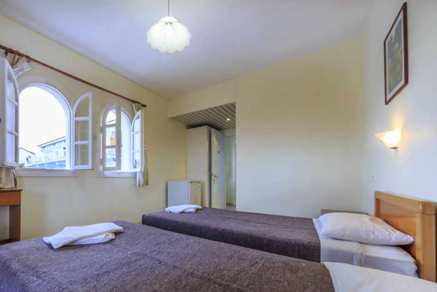 Sunshine-Room-19