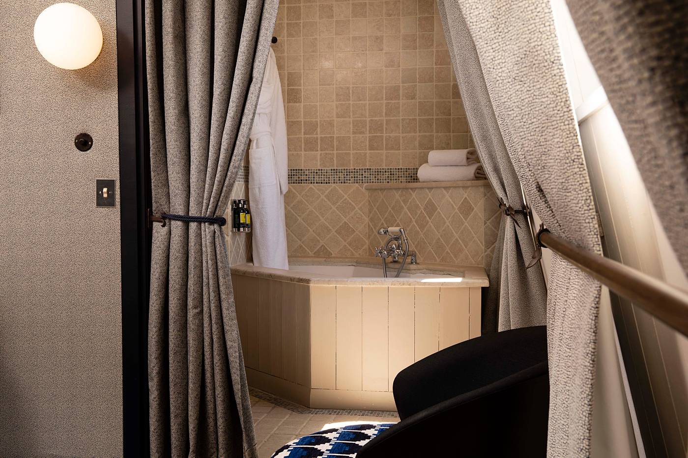 Hotel-Elysees-Regencia-General-view-51