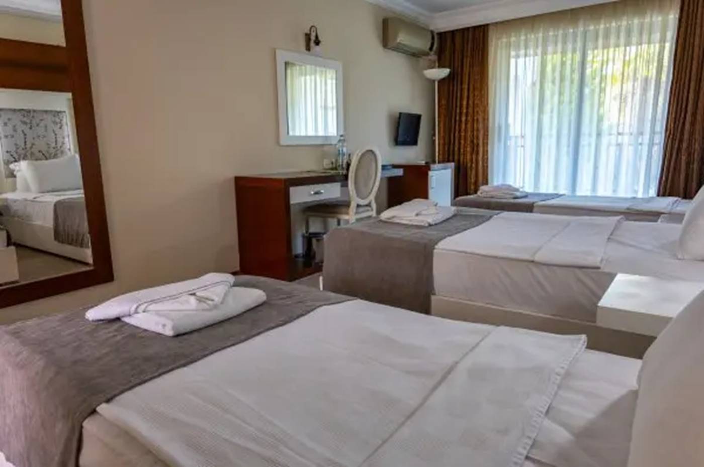 Sentinus-Hotel-Room-31