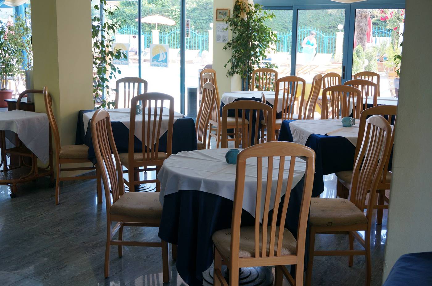 Bora-Bora-Restaurant-37