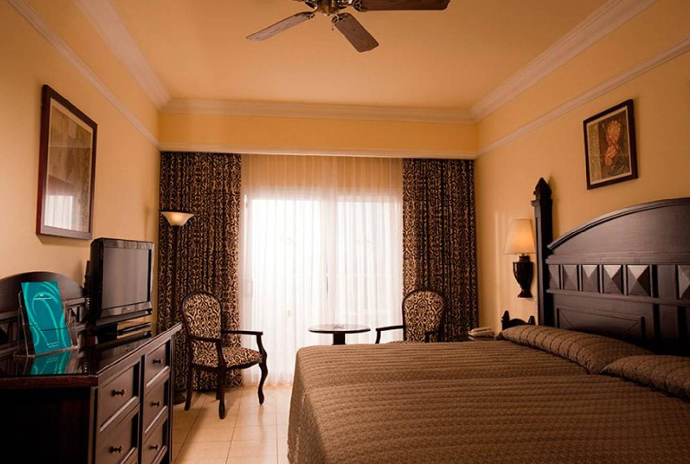 Riu-Club-Negril-All-Inclusive-Room-25
