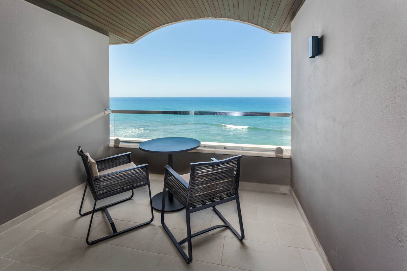 Hotel-Faro--a-Lopesan-Collection-Hotel-Room-42