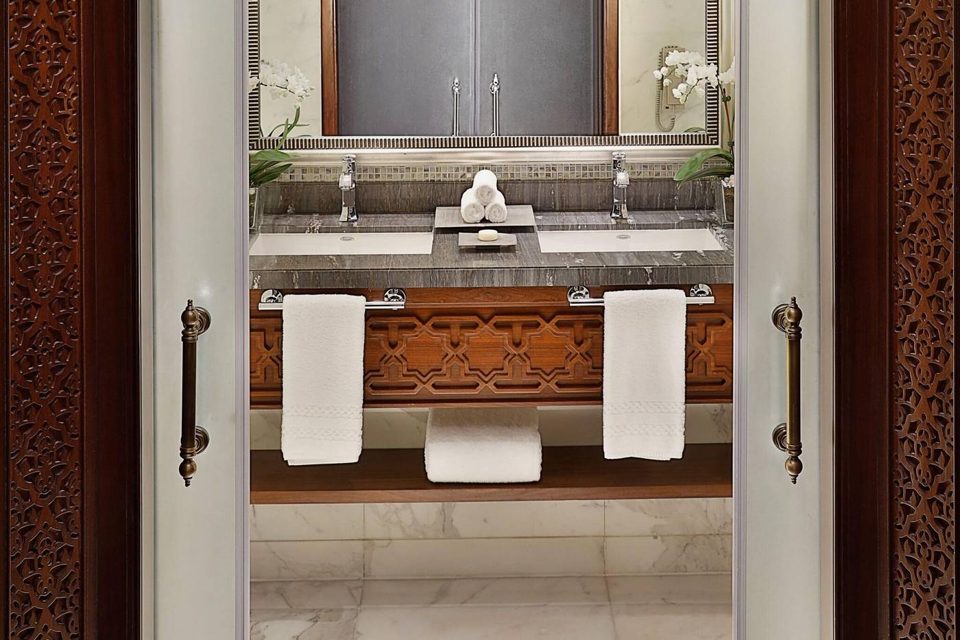 The-Ritz-Carlton--Dubai-Room-48