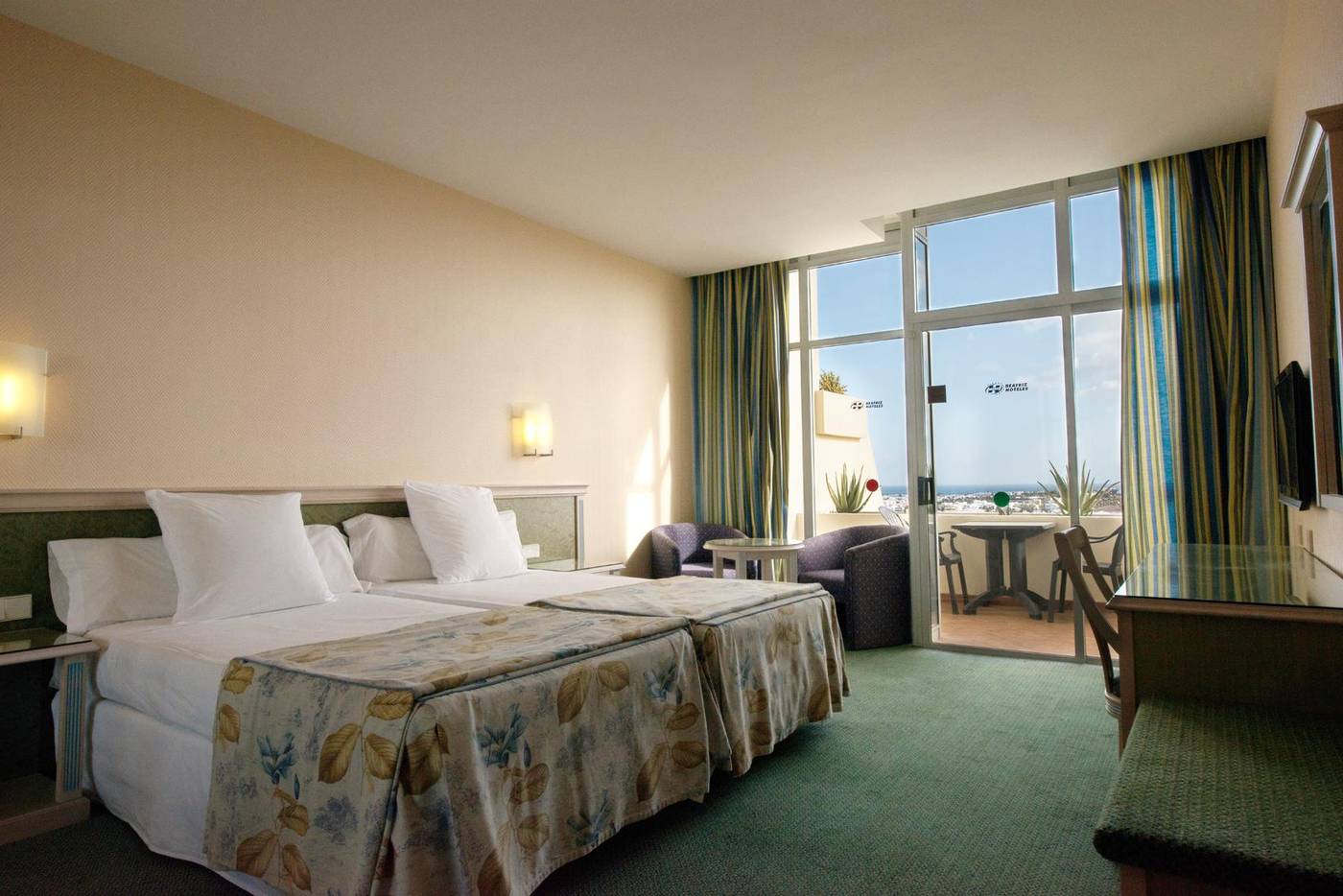 Beatriz-Costa-Teguise---Spa-Room-25