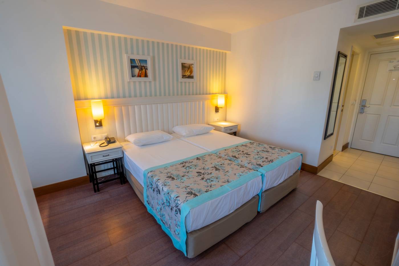 Monachus Hotel & Spa