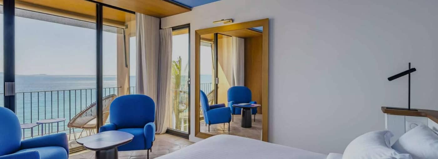 Hotel-Le-Bailli-de-Suffren-Room-36