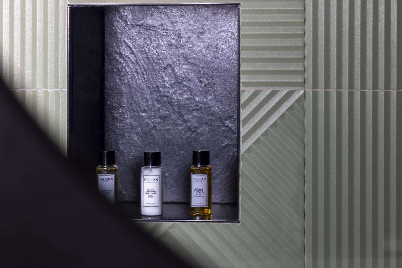 Paris-Art-Hotel-Quartier-Latin-By-Malone-Room-58