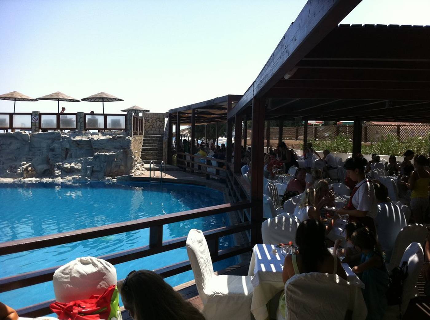 Costa Lindia Beach Resort