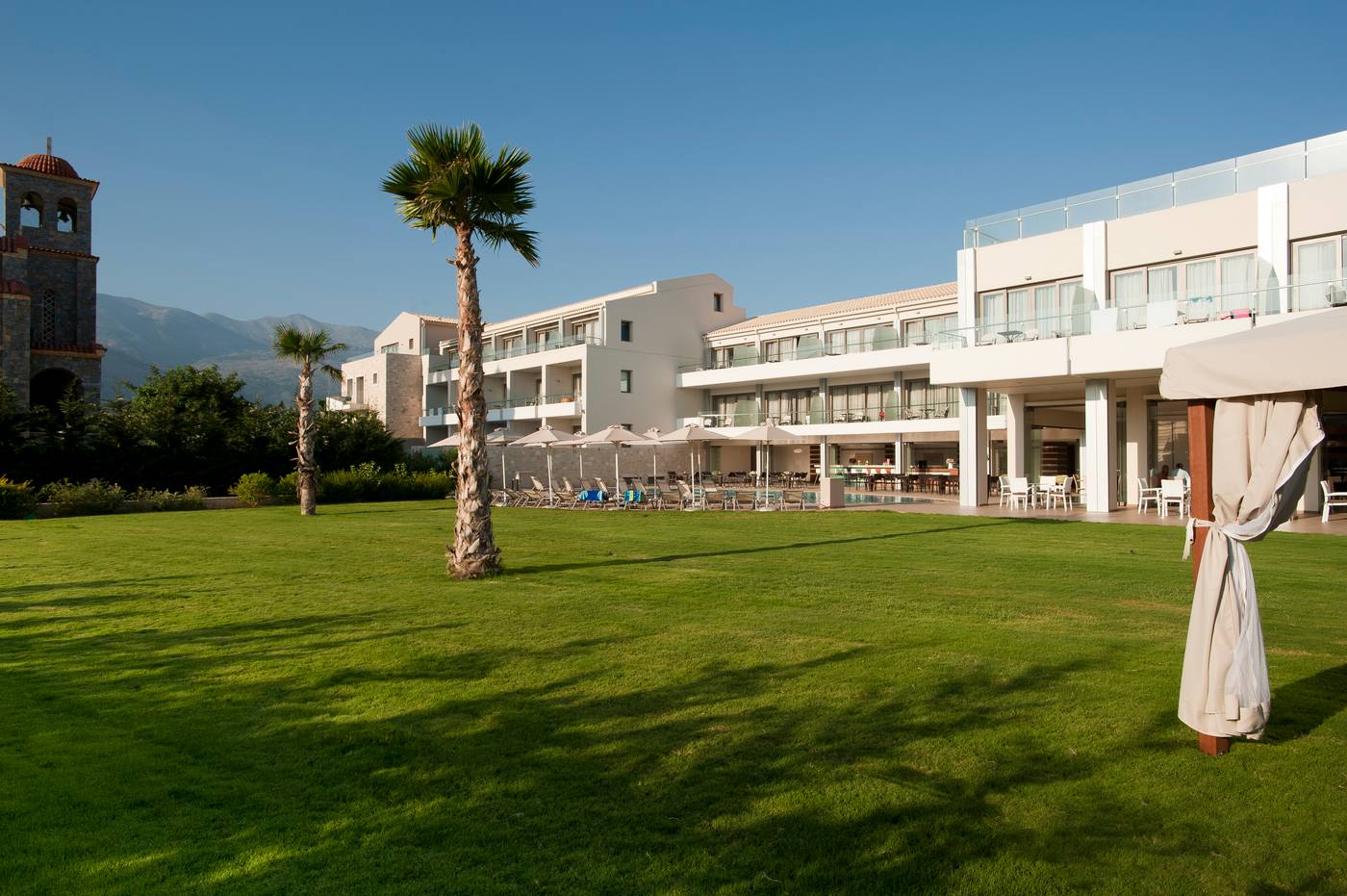 Castello-Boutique-Resort-and-Spa---Adult-Only-Terrace-11