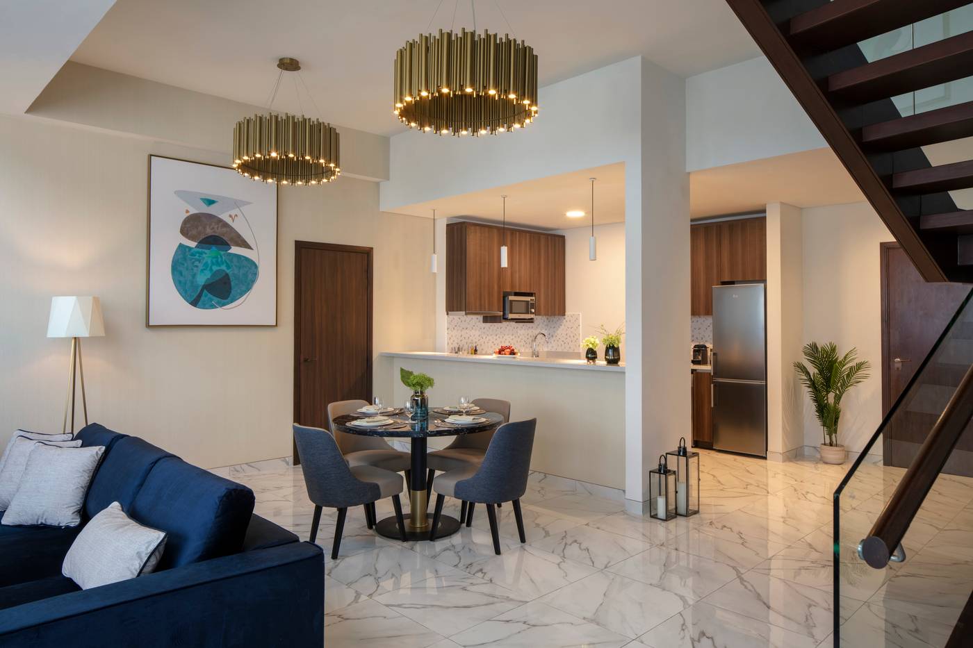 Avani-Plus-Palm-View-Dubai-Hotel-and-Suites-Room-32