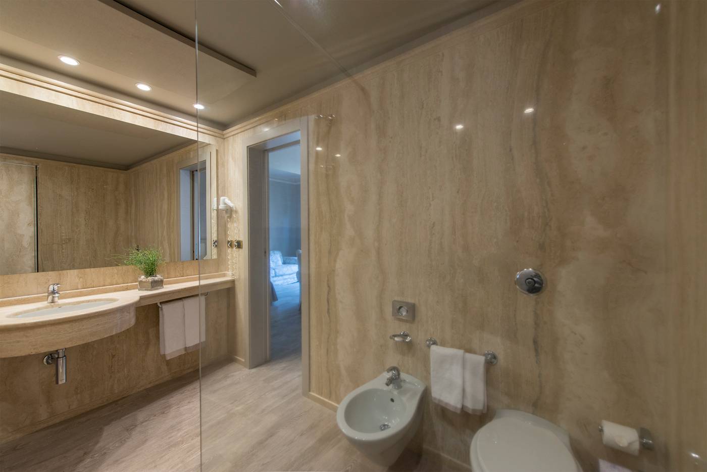 Grand-Hotel-Baia-Verde-Room-32