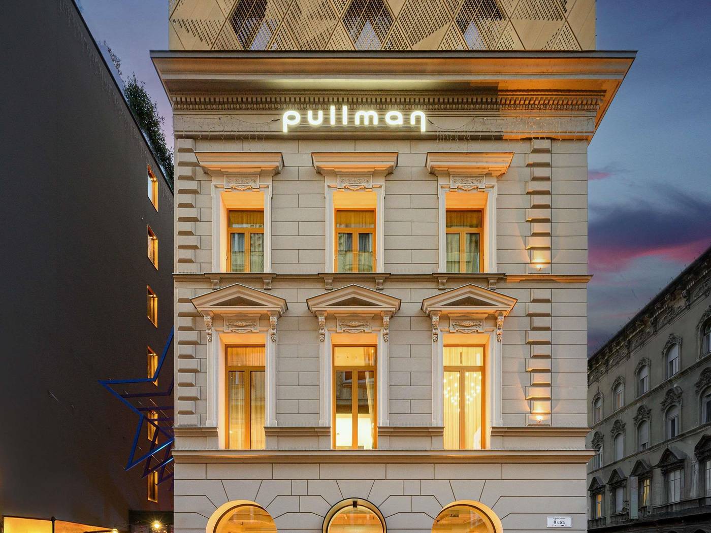 Pullman-Budapest-General-view-6