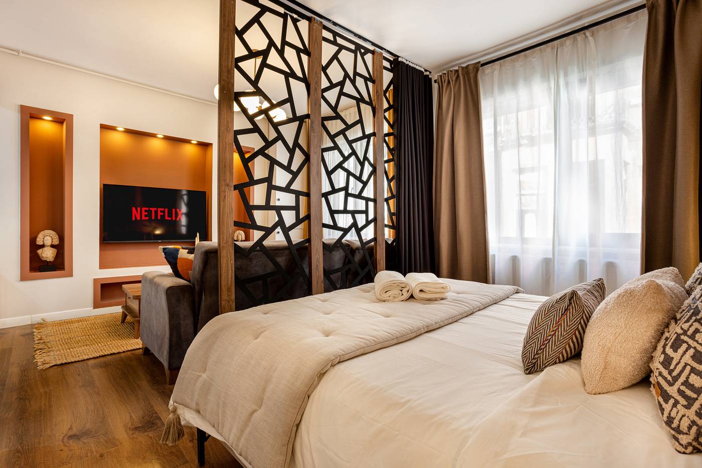 Port-Galata-Suites-Room-19