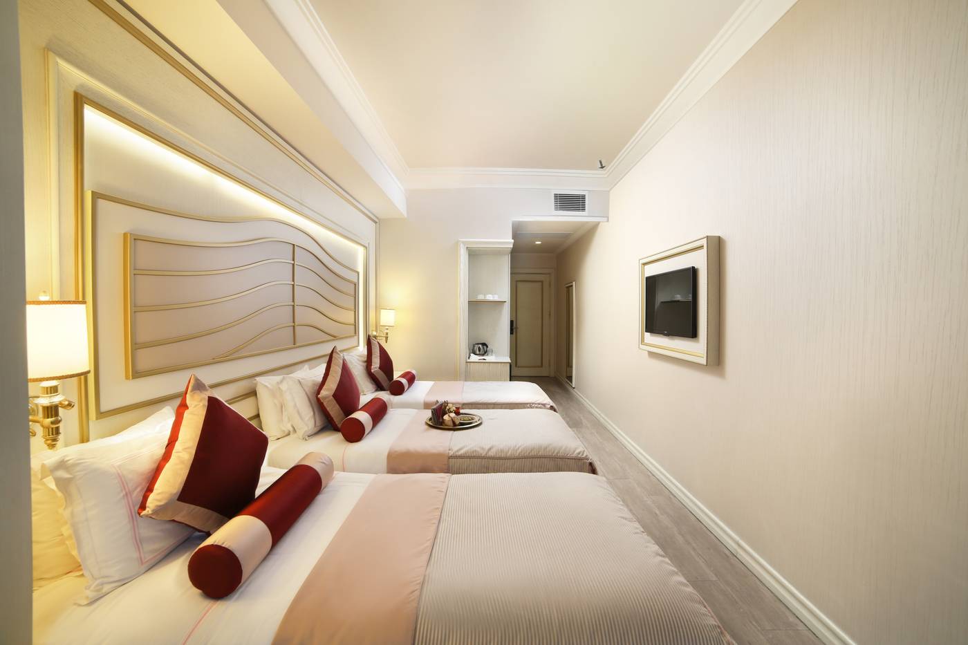 Halifaks-Hotel-Room-19