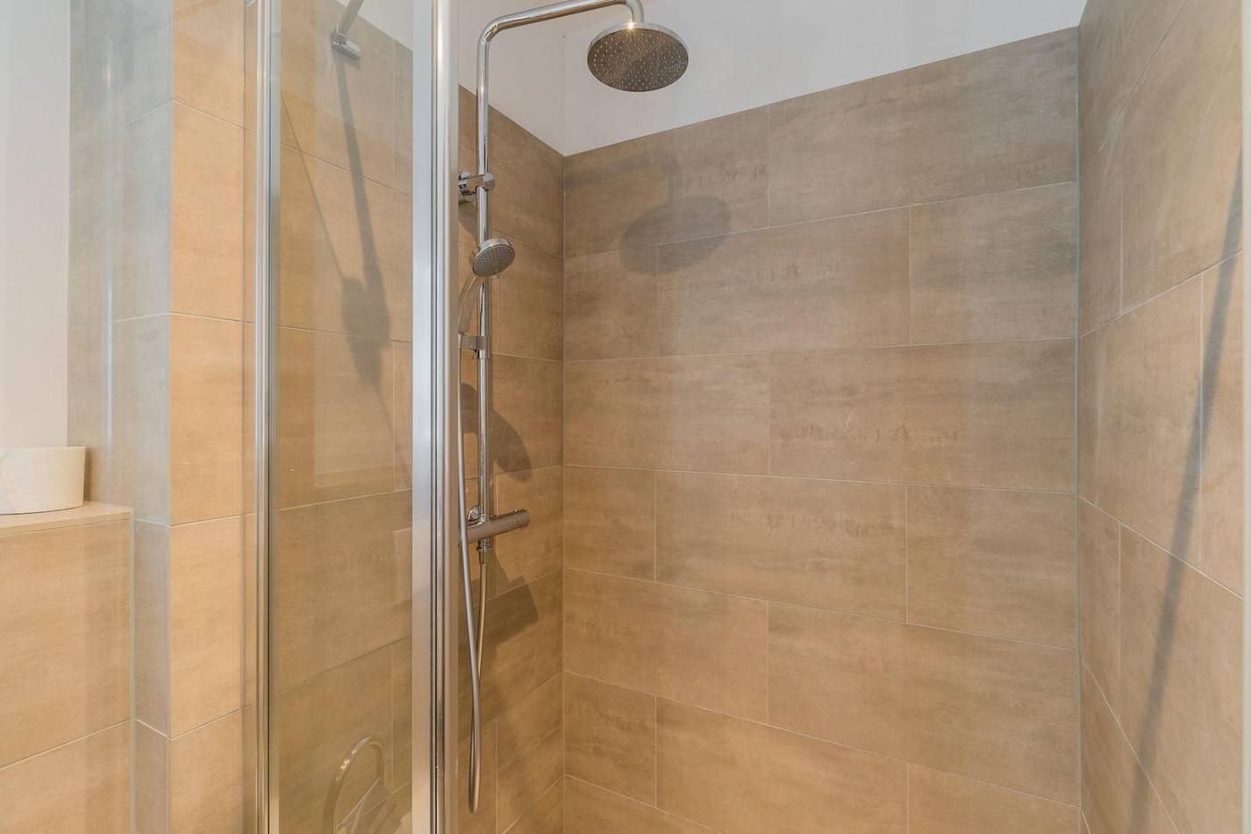 Nena-Apartments-Kreuzberg-61-Room-54