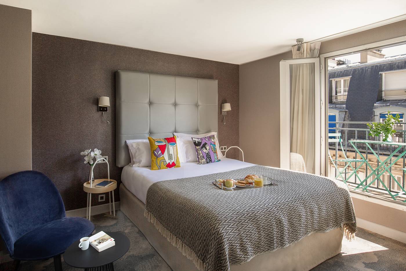 Hotel-Opera-Marigny-Room-2