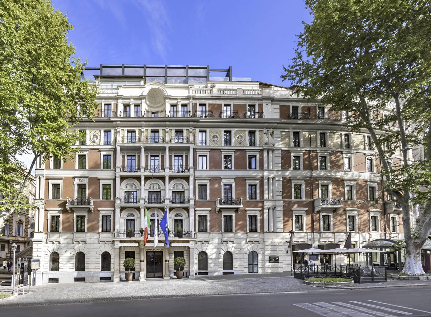 Ambasciatori-Palace-Hotel-General-view-72