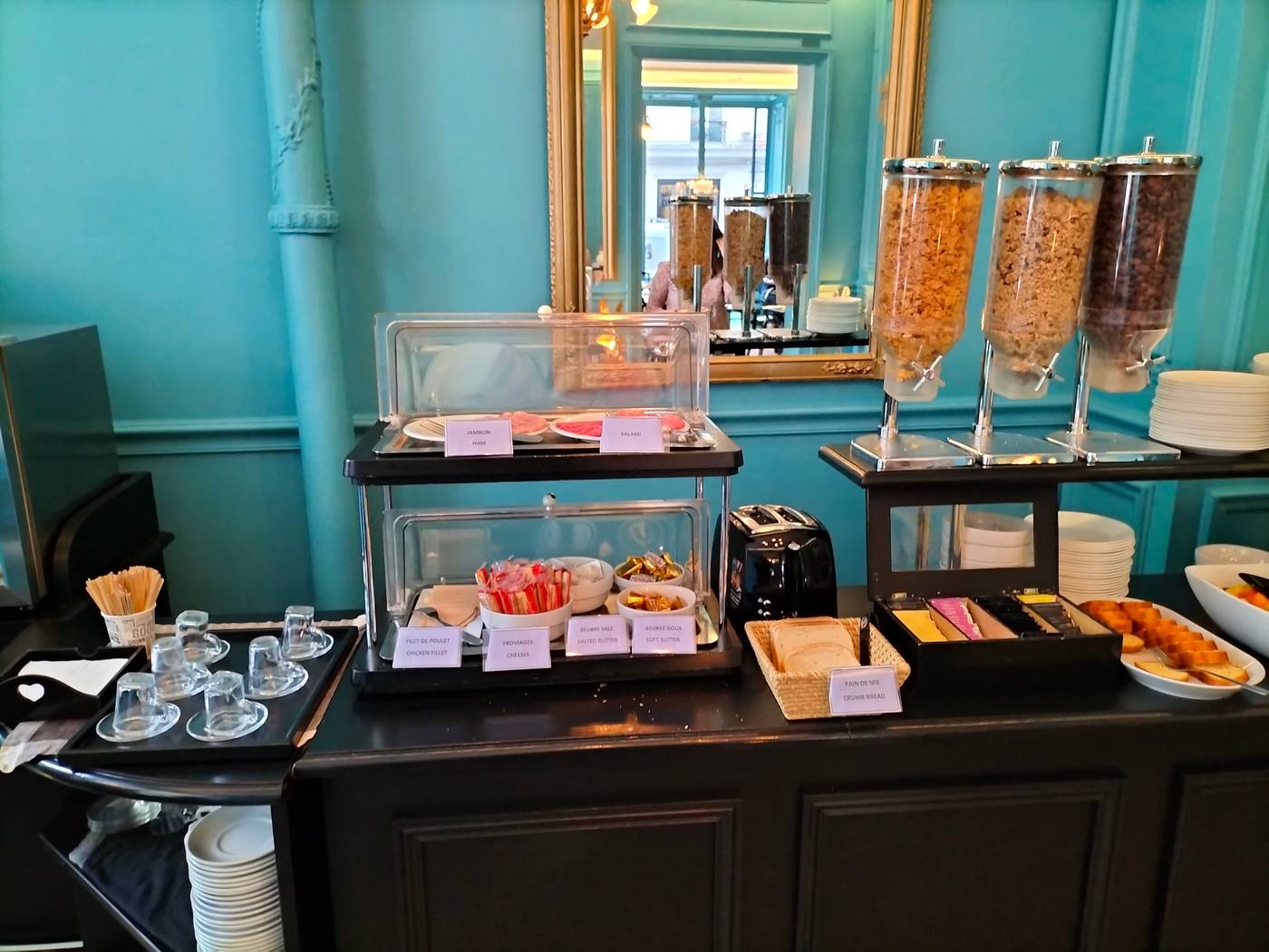 Peyris-Opera-Restaurant-18