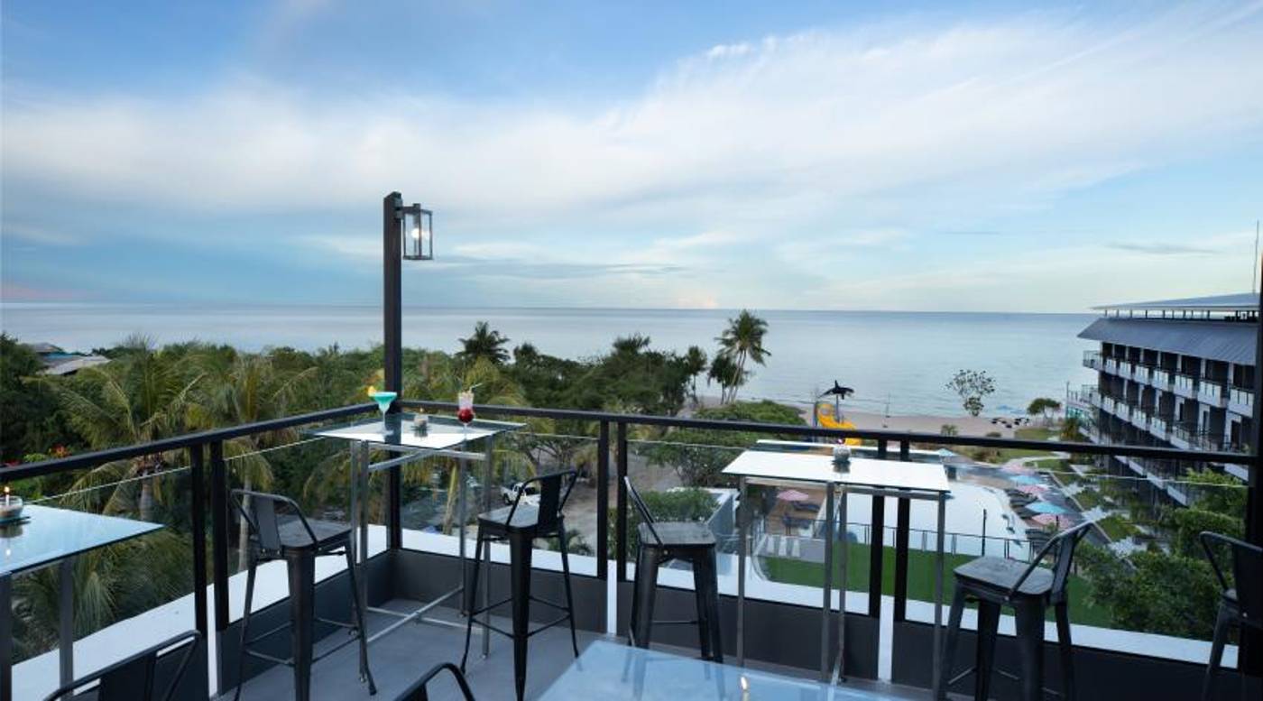 Centra by Centara Cha-Am Beach Resort