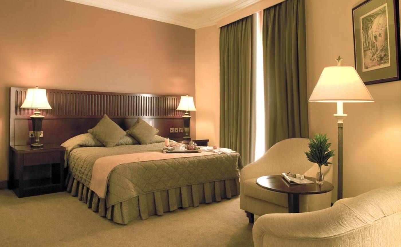 Golden-Tulip-Khatt-Springs-Hotel-and-Spa-Room-5