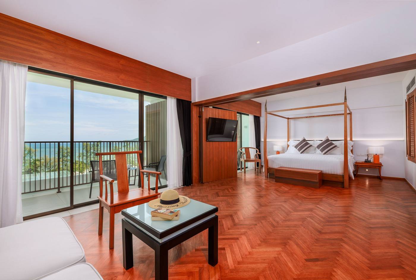 Patong-Beach-Room-21
