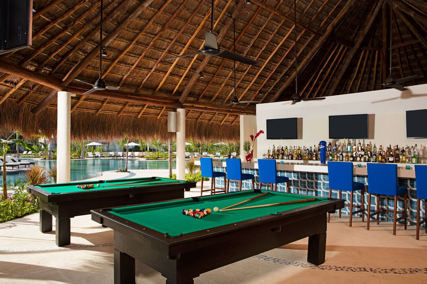 Secrets-Akumal-Riviera-Maya---Adults-Only-Bar-48